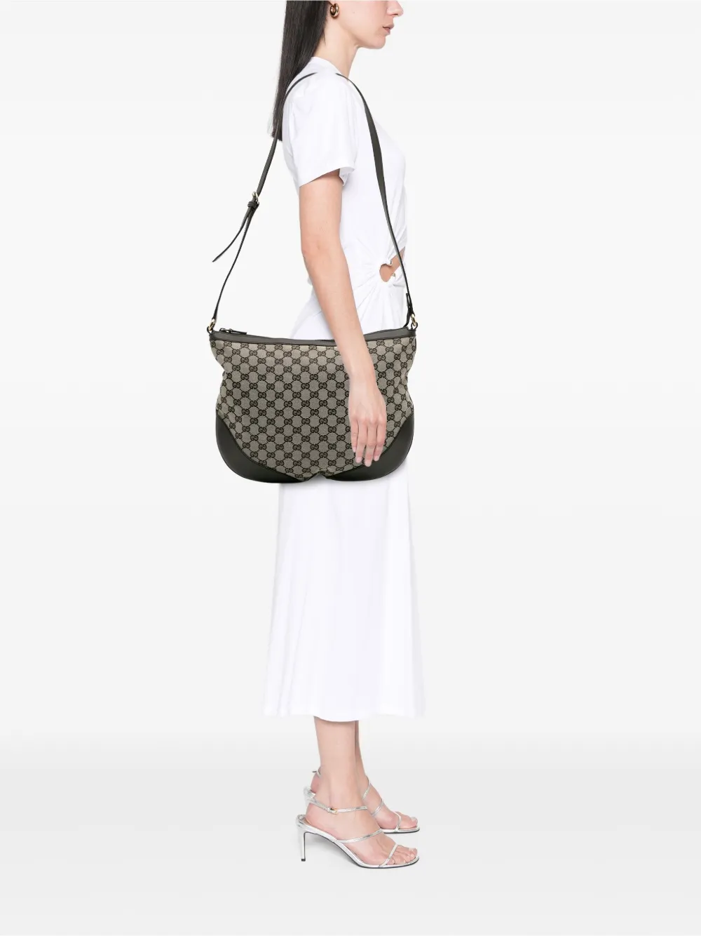 Gucci Pre-Owned 2016-2025 GG Canvas crossbody bag | Pre-Owned | Image 2