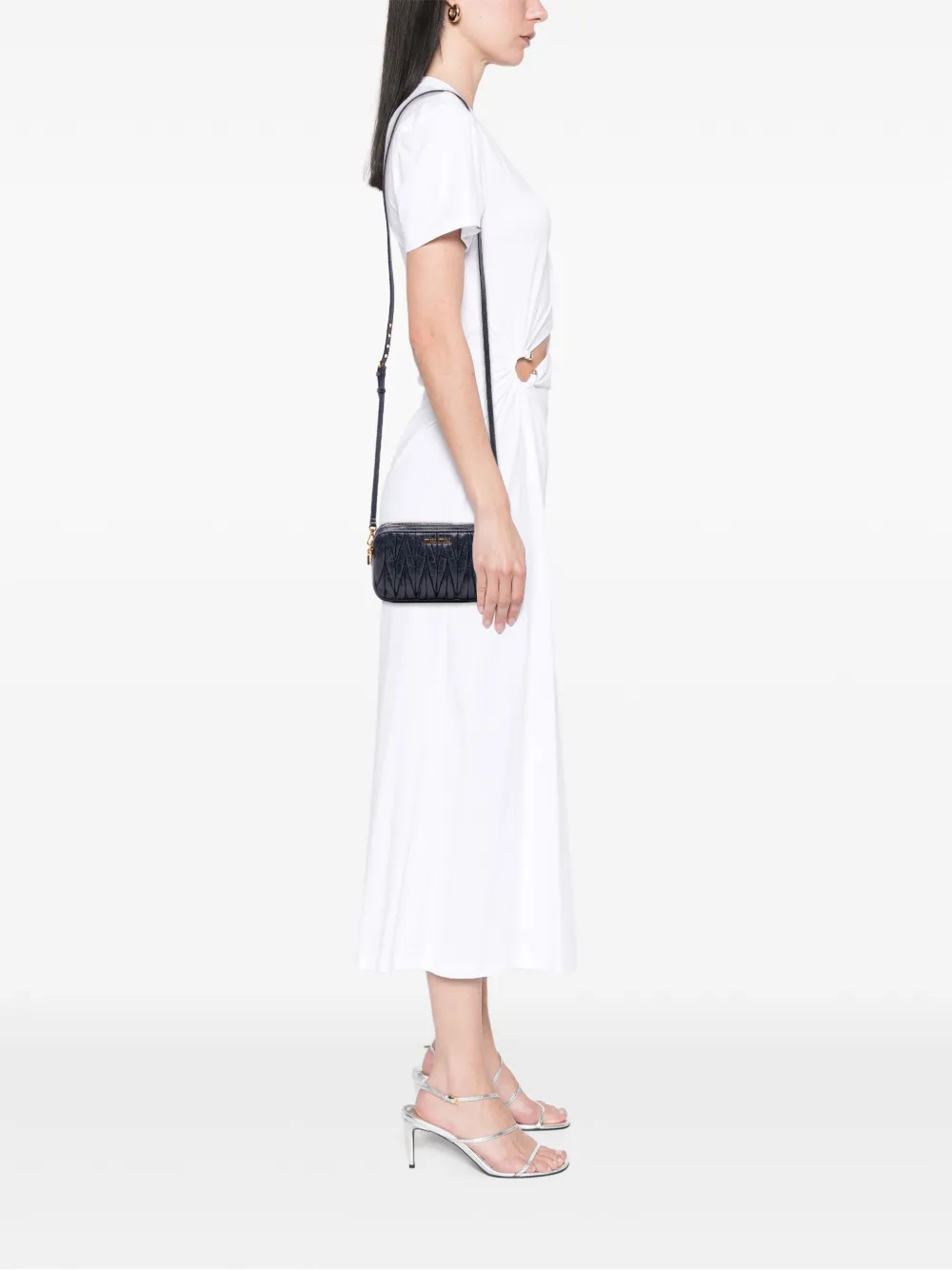 Miu Miu Pre-Owned 2010-2025 Nappa Matelasse Double Zip crossbody bag | Pre-Owned | Image 2