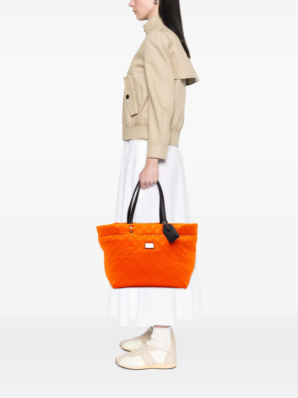 Louis Vuitton Pre-Owned 2008 Monogram Embossed Neoprene Scuba MM tote bag | Pre-Owned | Image 2