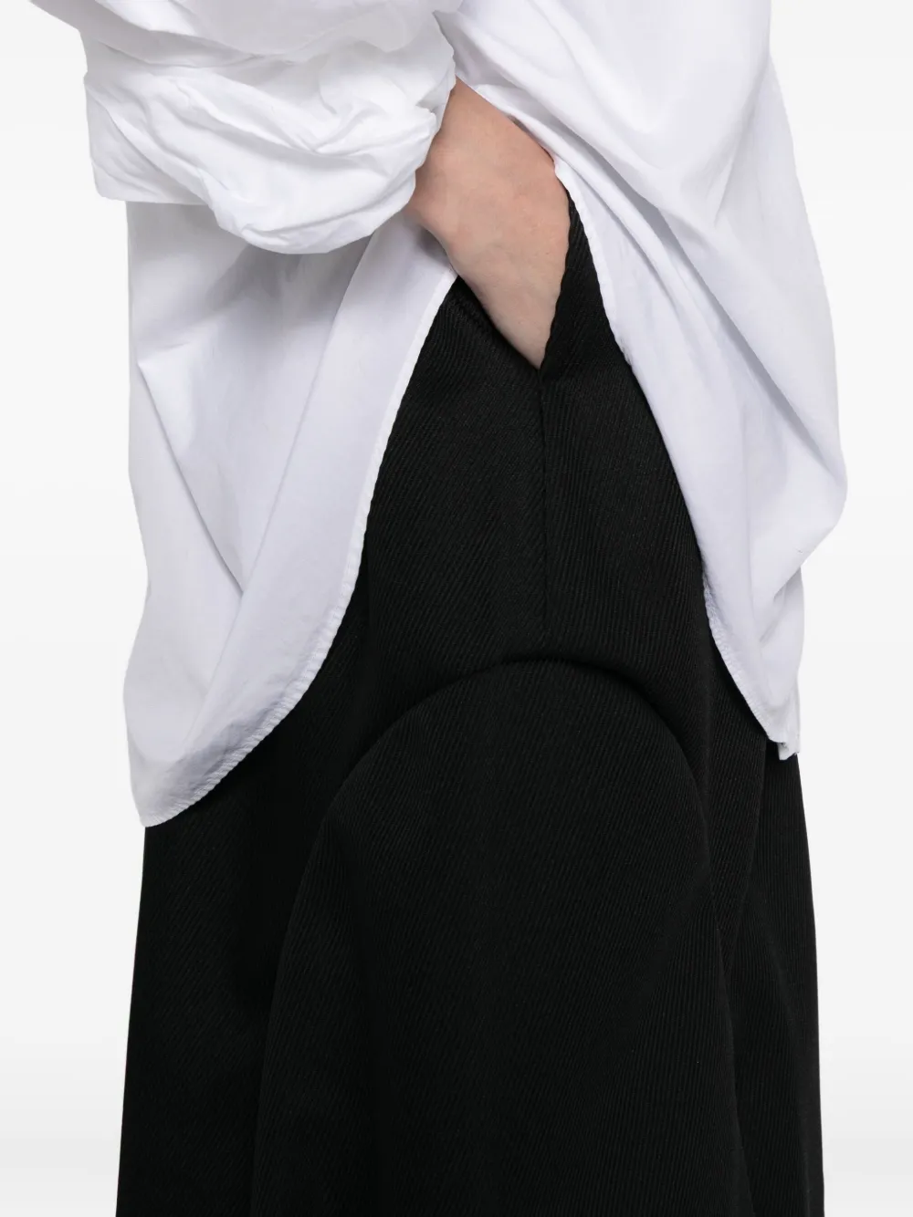 Comme Des Garçons Cropped Trousers In Black