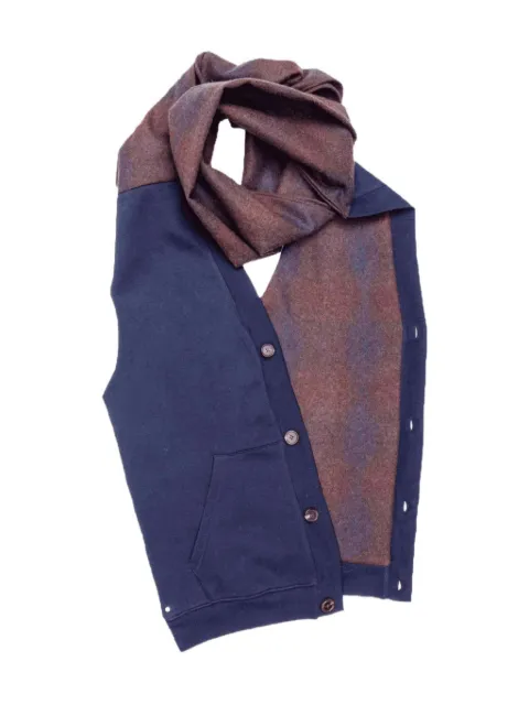 Bless buttoned scarf