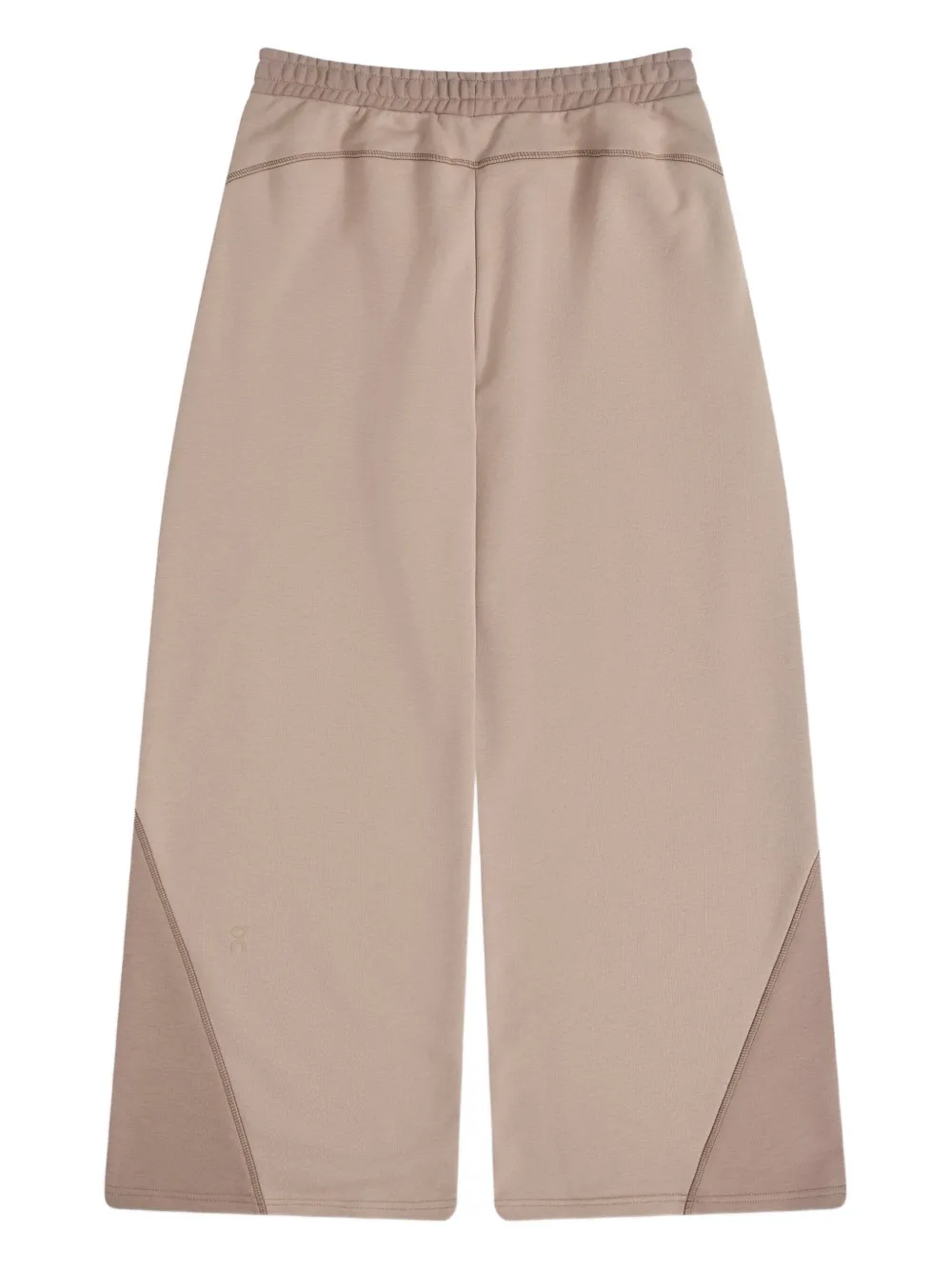 On Running panelled trousers | Sweatpants | Image 2