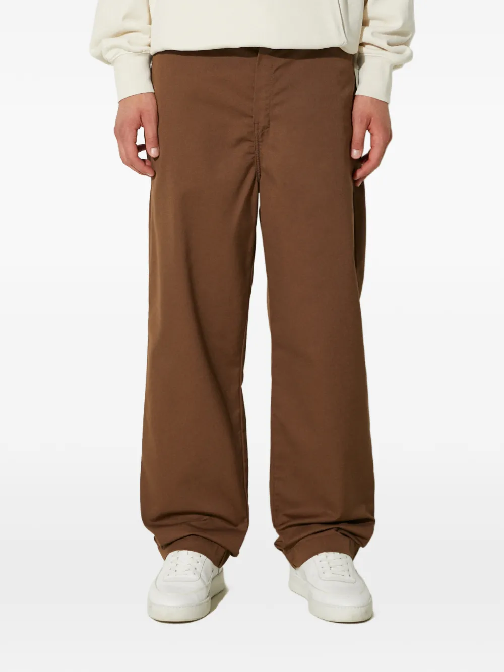 Carhartt WIP logo-patch trousers | Brown | Image 1