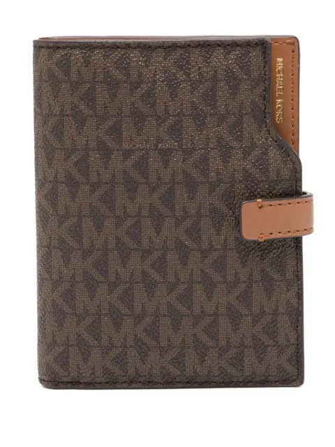 Michael Kors Jet Set passport wallet