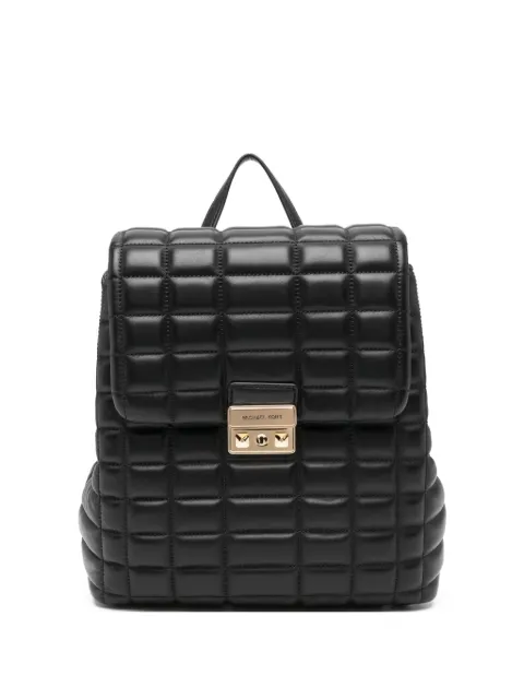 Michael Kors mochila con placa del logo