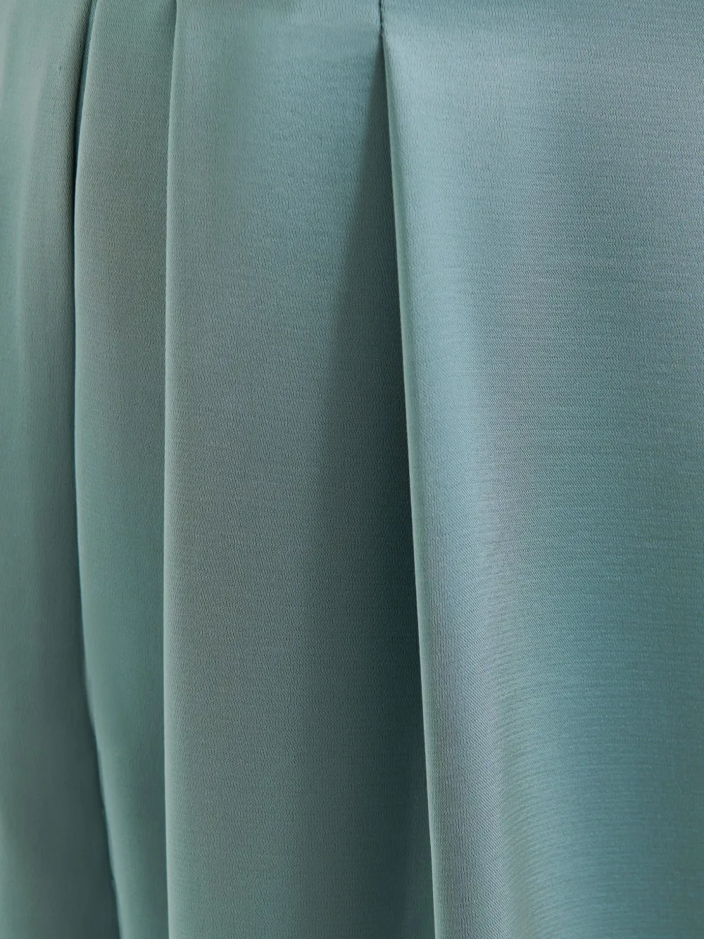 Essentiel Antwerp Side-pockets Pleated Trousers In Blue