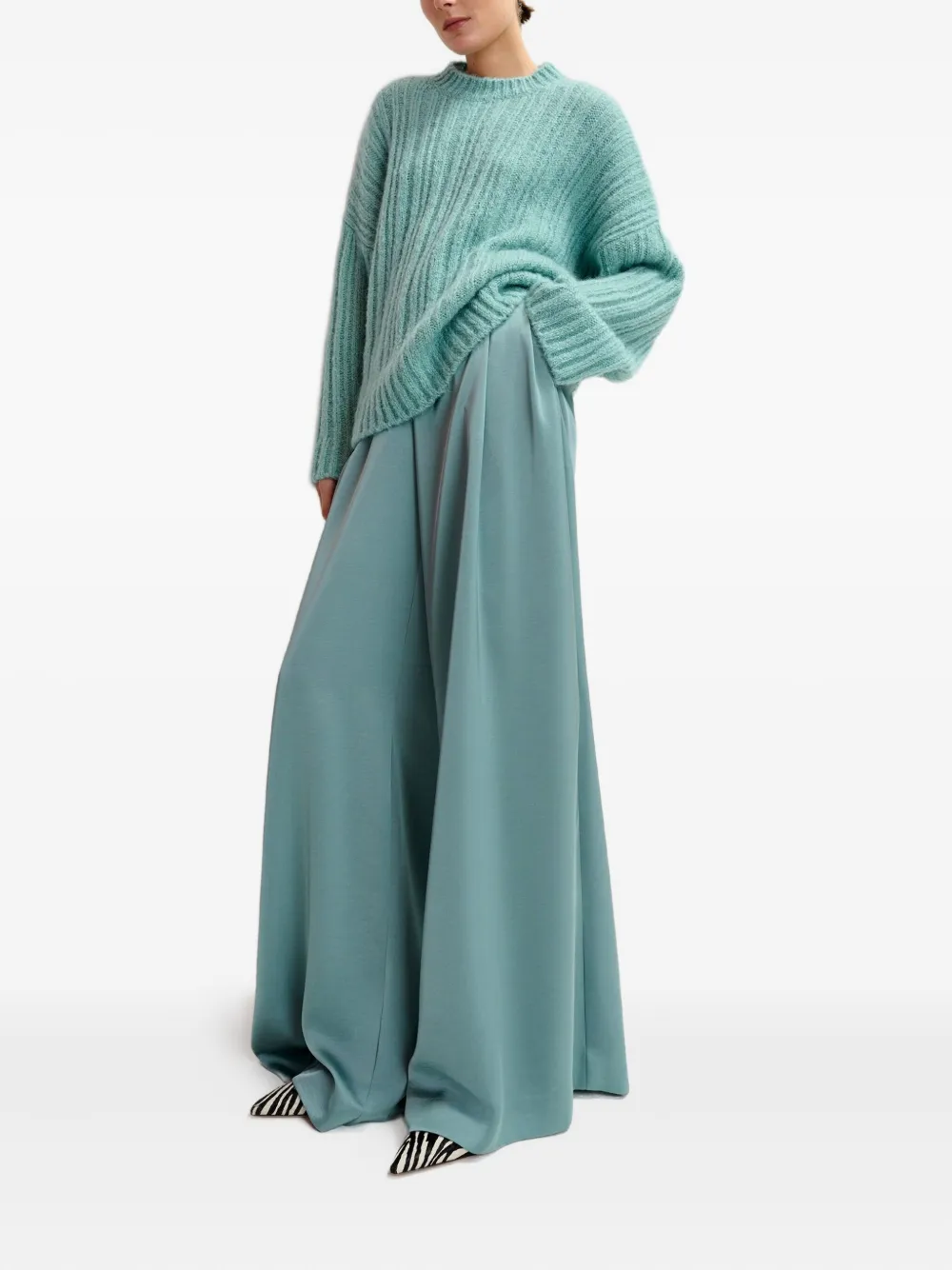 Essentiel Antwerp Side-pockets Pleated Trousers In Blue