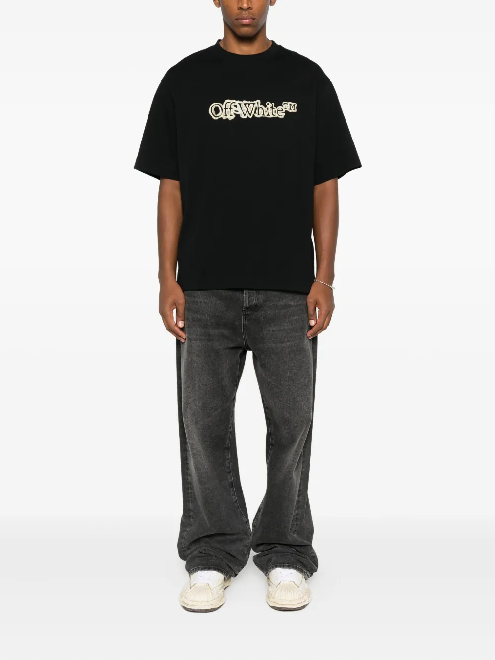 Off-white Arrow Skate Short Sleeve T-shirt In Black