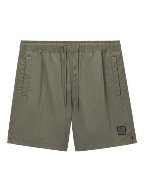 Alpha Industries logo-patch shorts