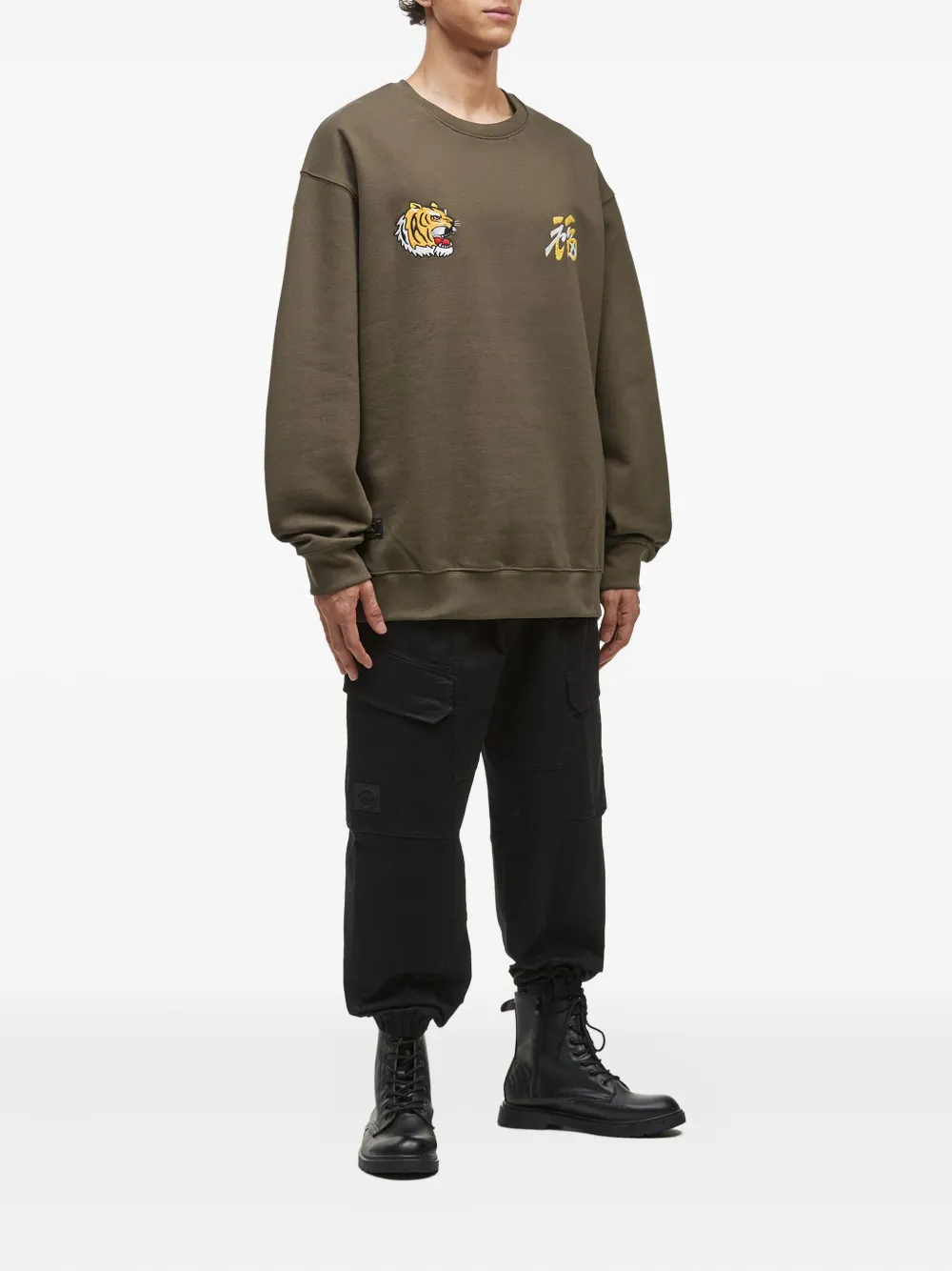 Alpha Industries tiger-embroidered crew-neck sweatshirt | Sweatshirts | Image 2