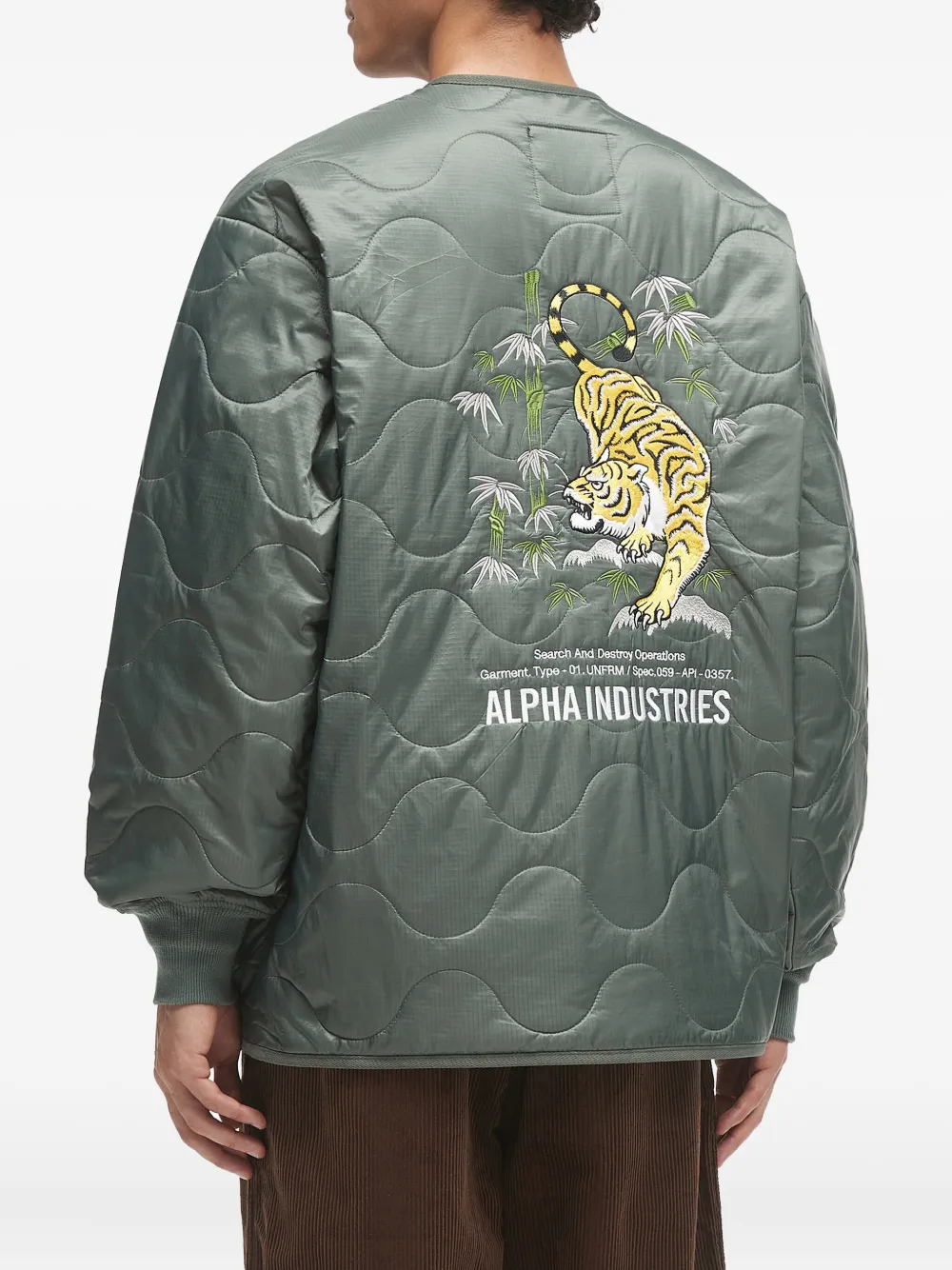 Alpha Industries Gewatteerd jack met geborduurde tijger Groen