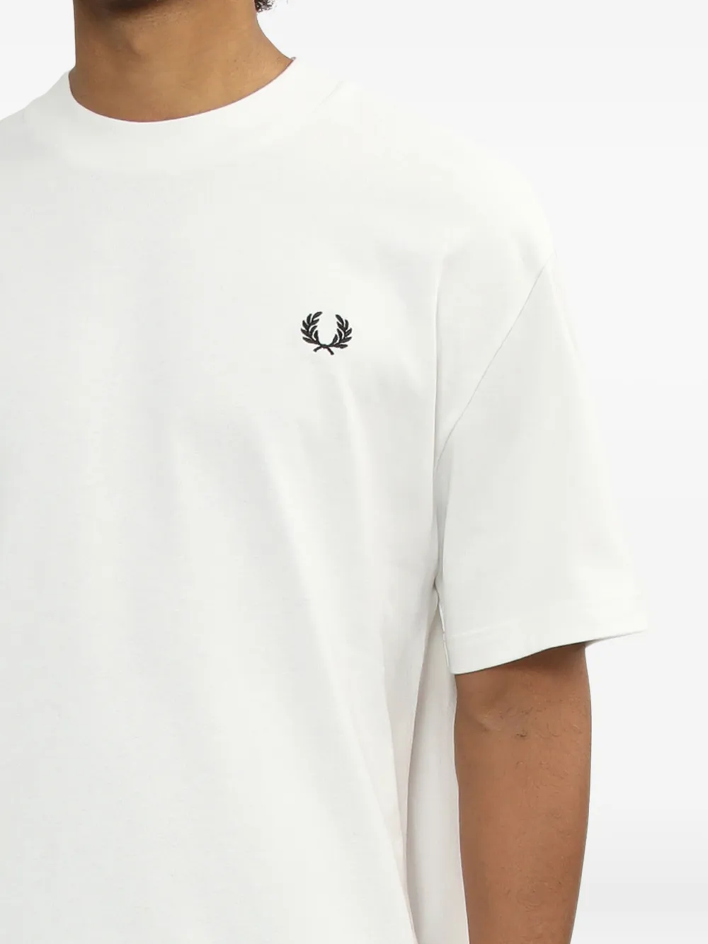 Fred Perry Katoenen T-shirt met geborduurd logo Wit