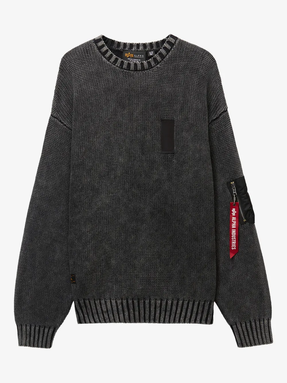 Alpha Industries 패치 디테일 포켓 디테일 스웨터 | 블랙 | Image 1