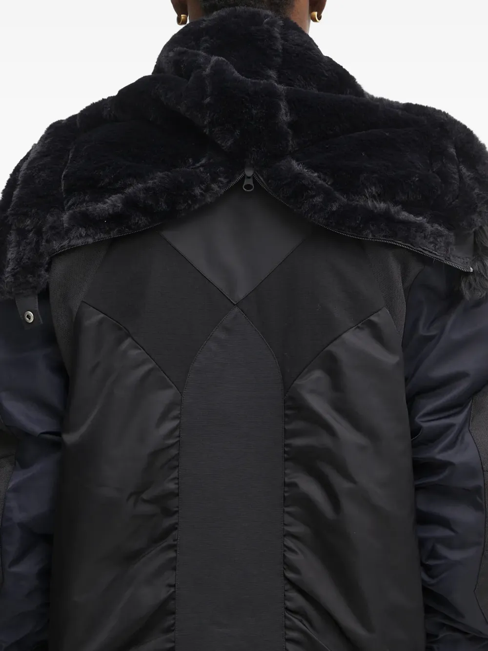 Andersson Bell Jack met capuchon en houtje-touwtje sluiting Zwart