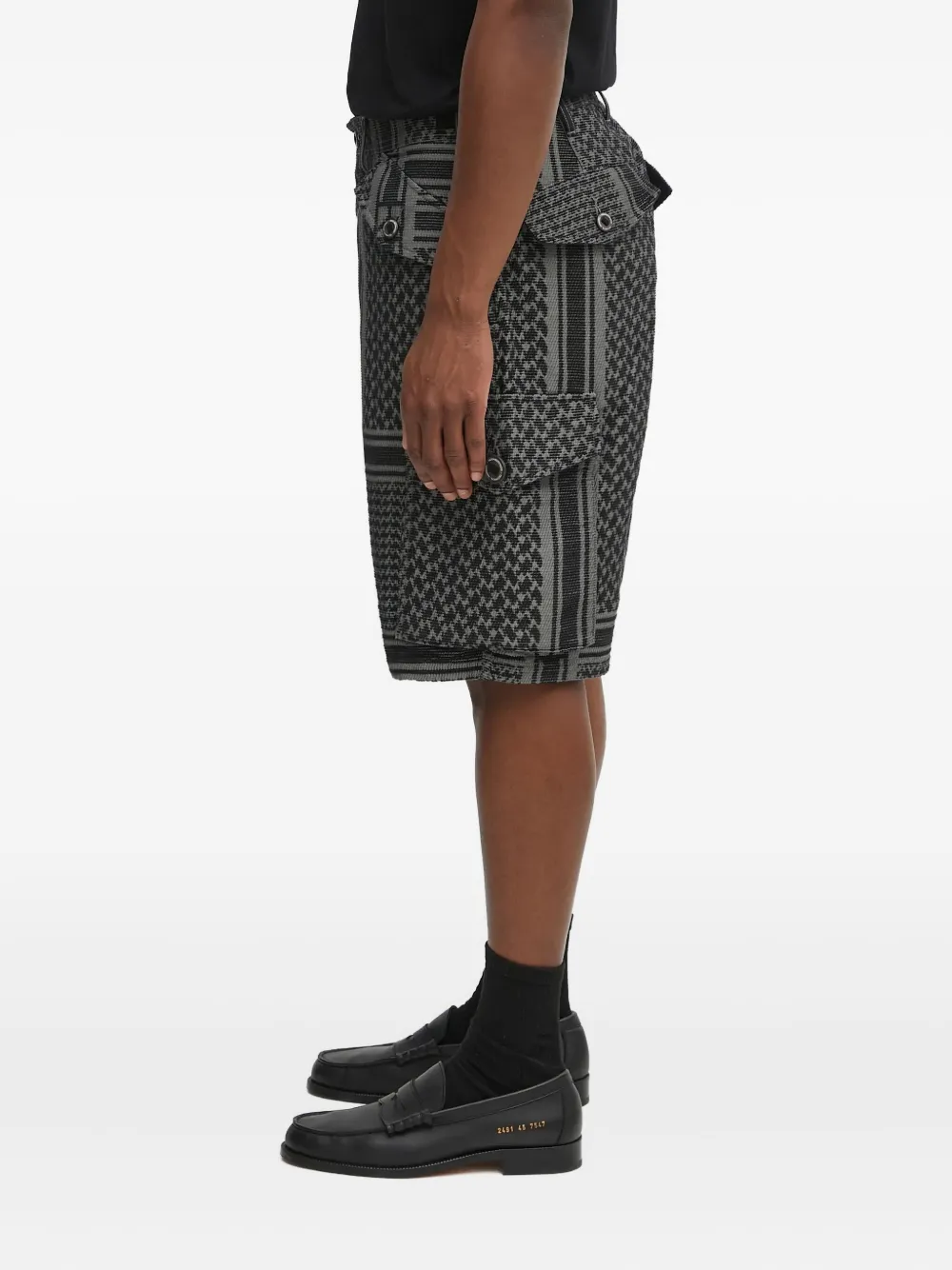 Neighborhood buttoned shorts | Cargo Shorts | Image 2