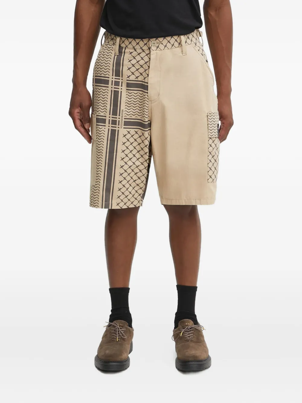 Neighborhood patterned cargo shorts | Neutrals | Image 1