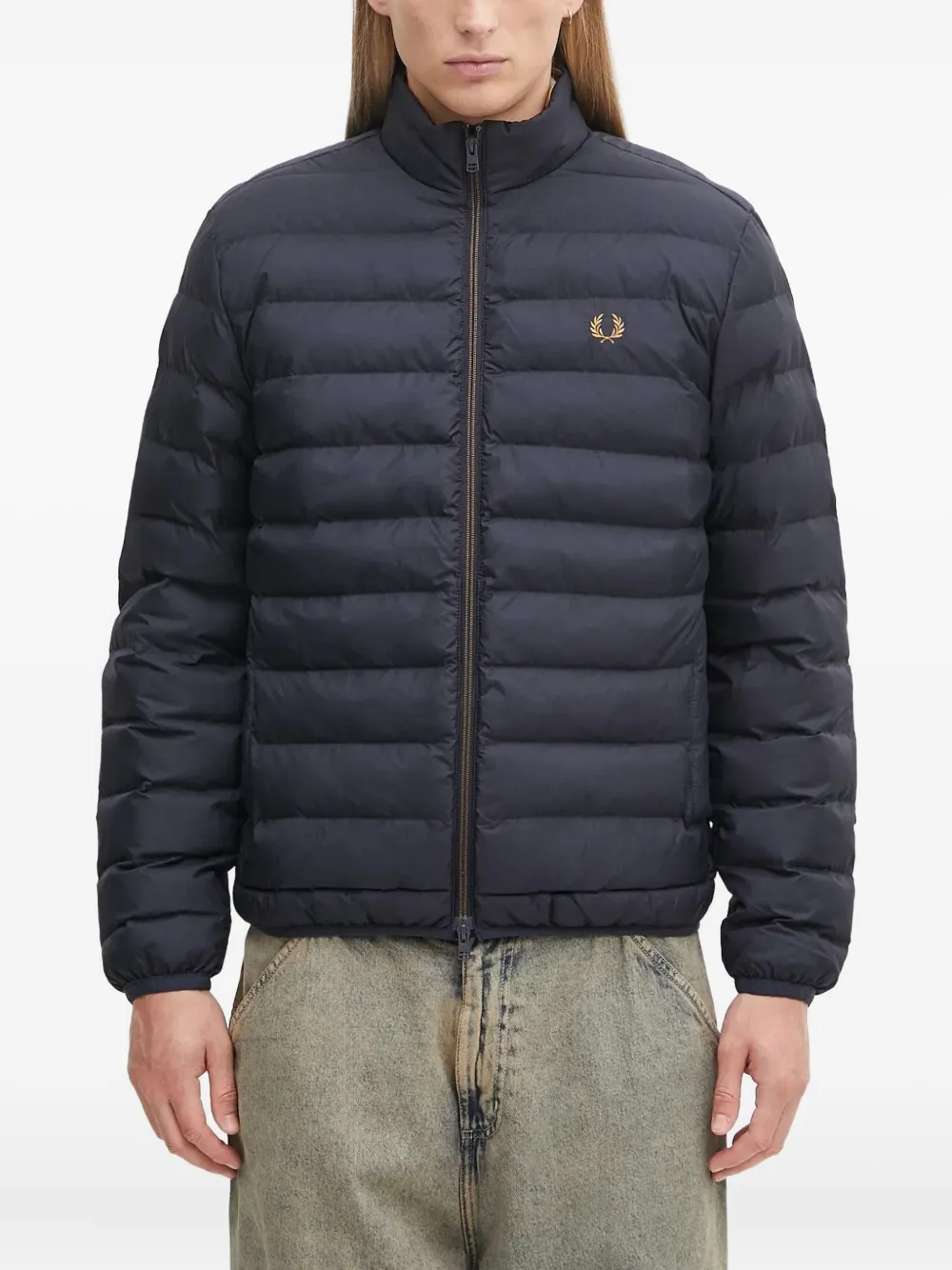 Fred Perry vadderad jacka med broderad logotyp | blå | Image 1