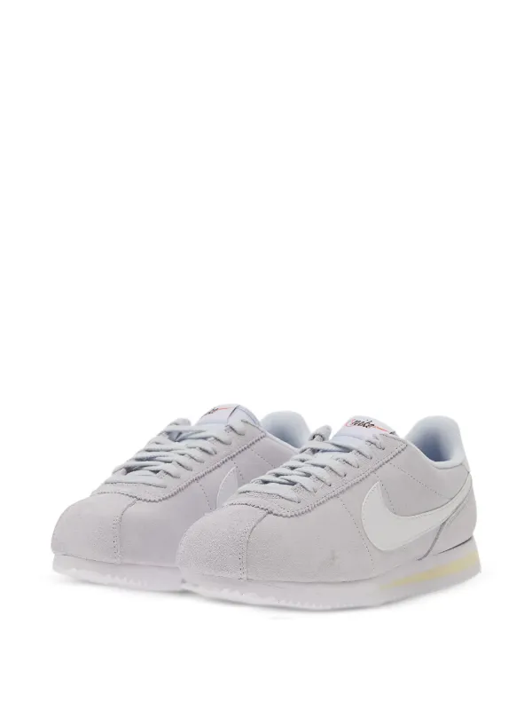Nike Cortez スエードスニーカー | グレー | FARFETCH JP
