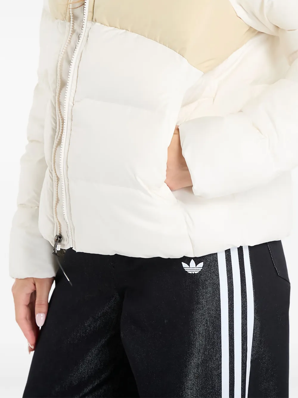The North Face Saikuru Puffer Jacket In White
