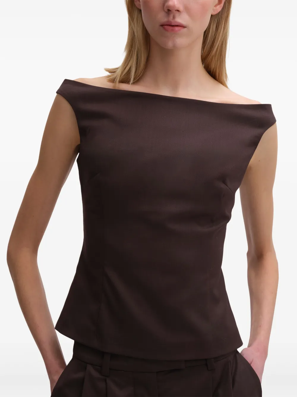 REMAIN Off-shoulder top - Bruin