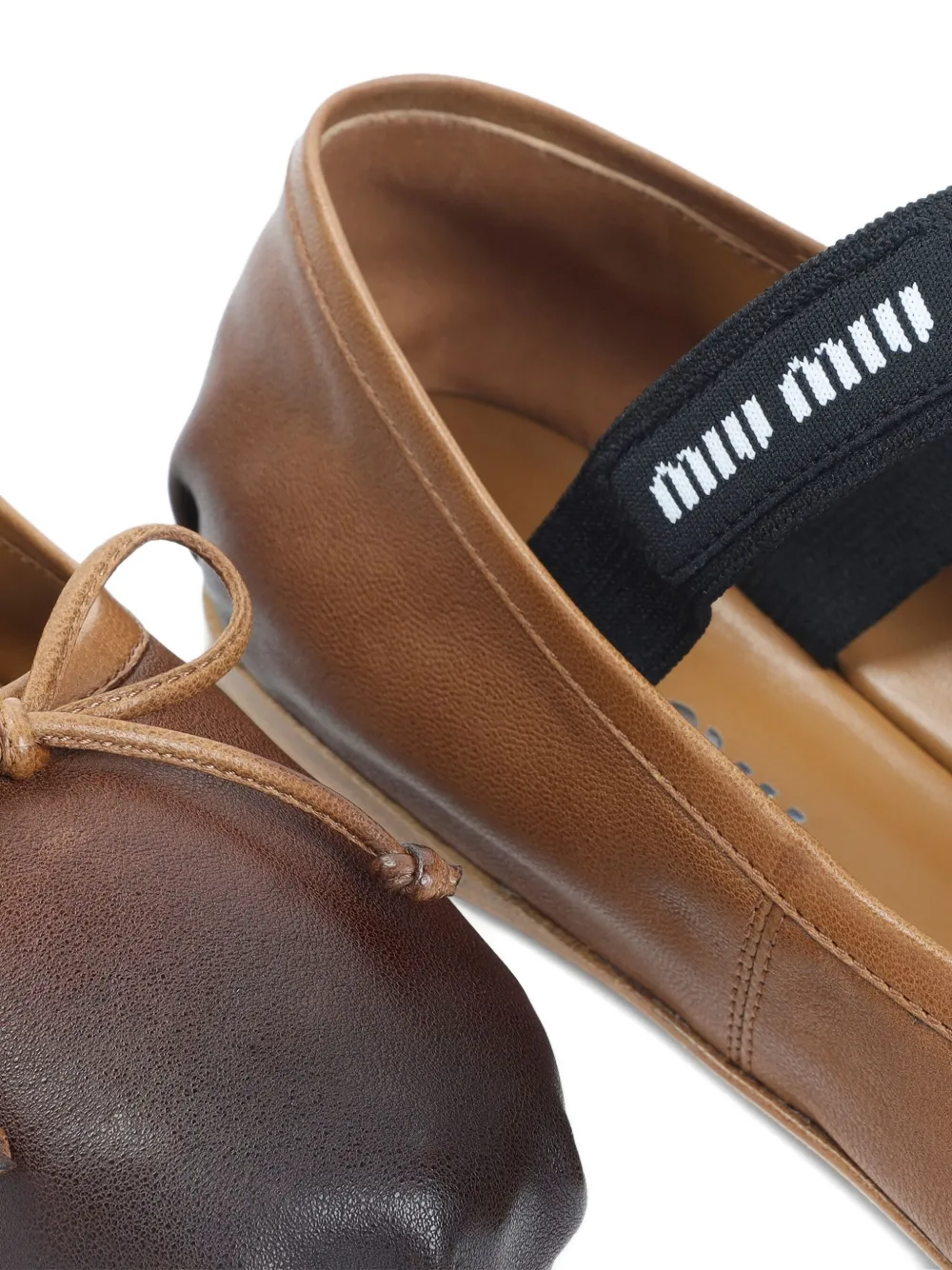 Miu Ballerina's met elastische band en strikdetail Bruin