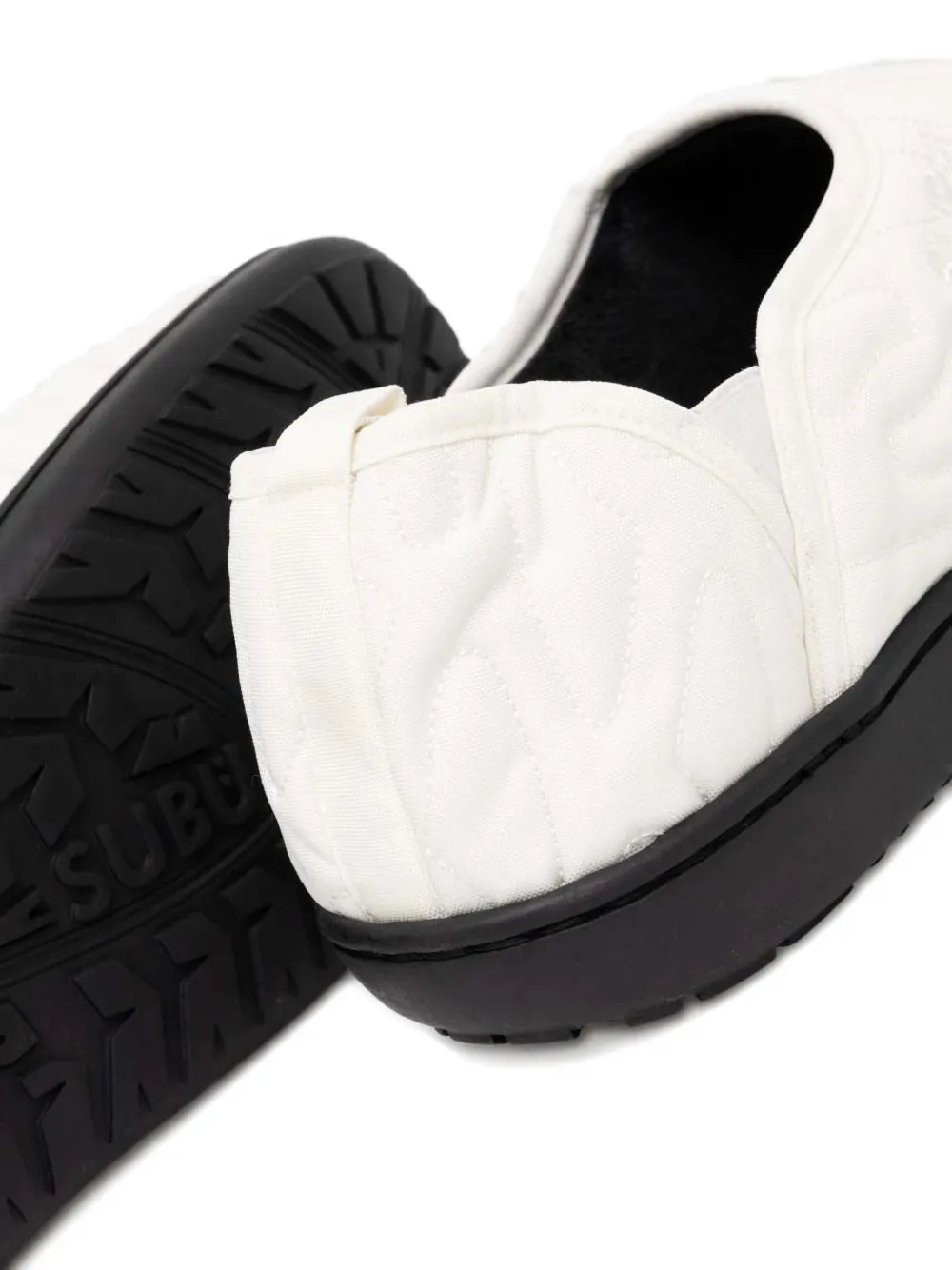 SUBU Gewatteerde slippers Wit