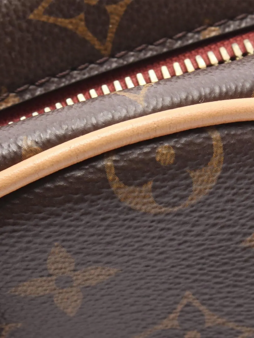 Louis Vuitton Pre-Owned 2021-2025 Monogram Boite Chapeau Souple PM crossbody bag | Pre-Owned | Image 2