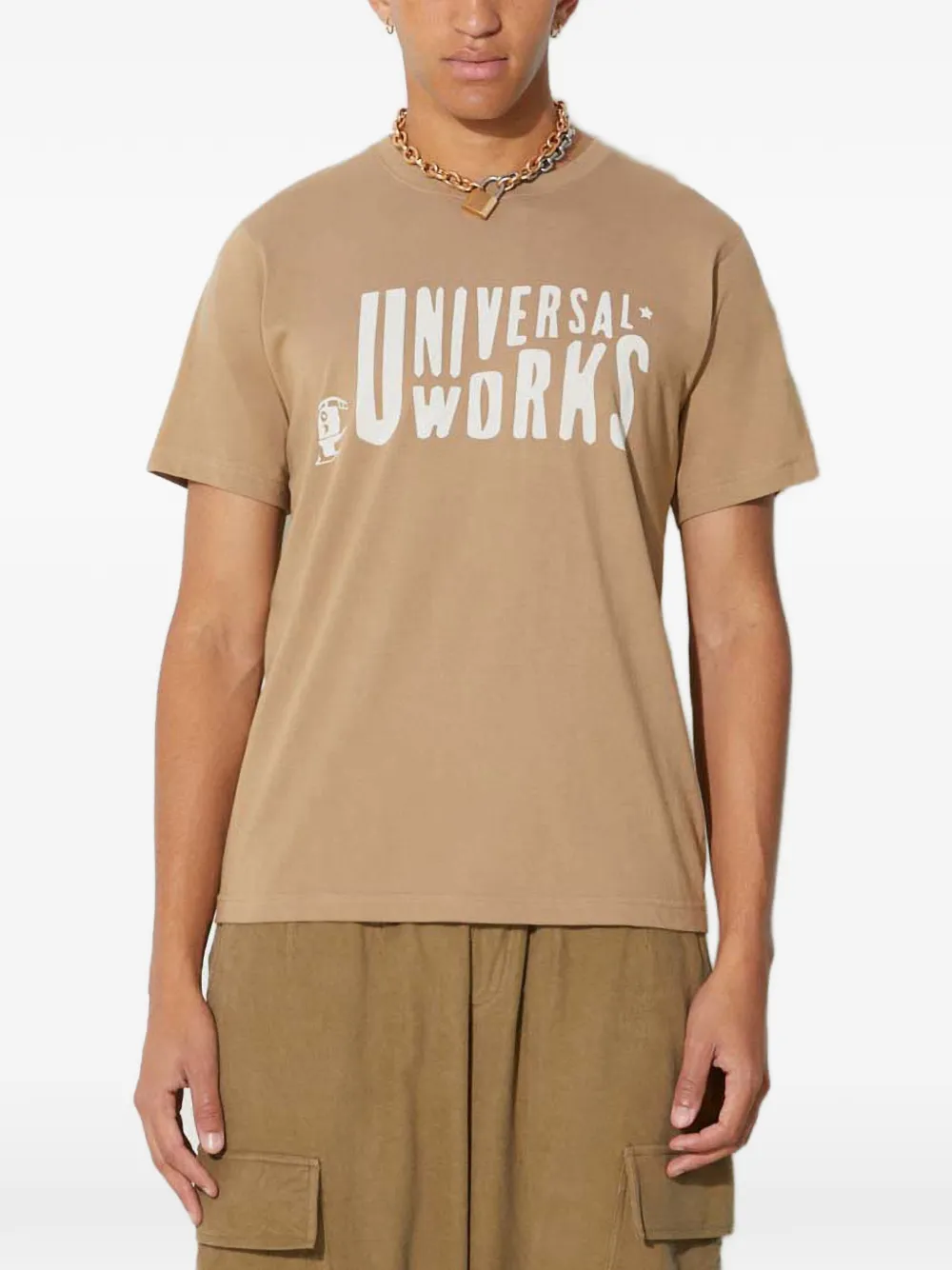 Universal Works T-shirt con logo - Toni neutri
