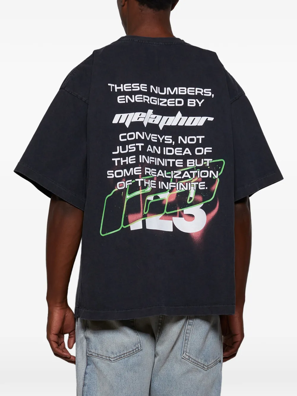 RRR123 T-shirt met grafische print Zwart