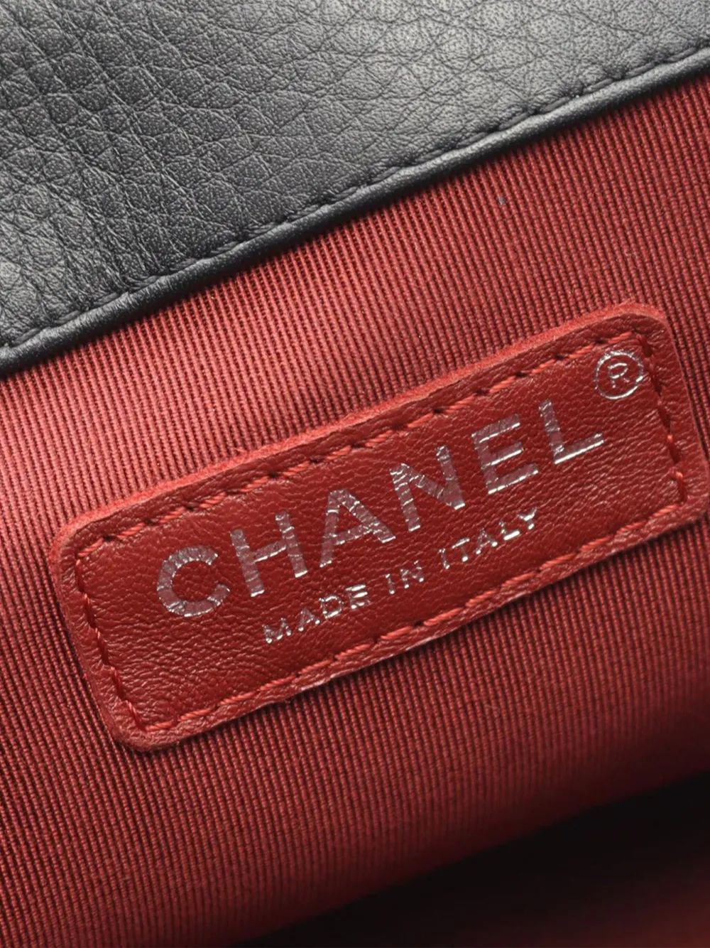 Pre-owned Chanel 2018 Paris-greece Calfskin Archi Chic Flap Satchel In Black