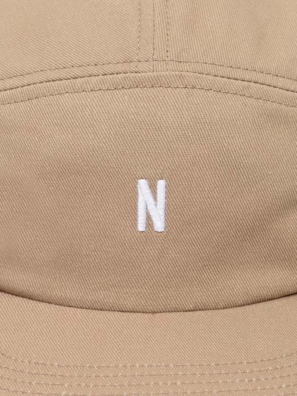 Norse Projects Pet met logo Beige