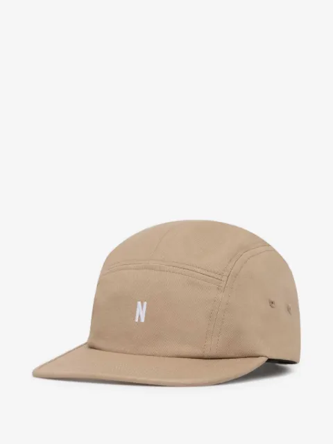 Norse Projects gorra con inicial del logo