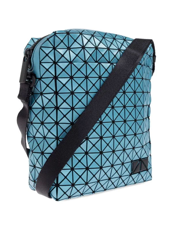 【未使用品】ISSEY MIYAKE BAO BAO キーホルダーライトブルー BAO BAO ISSEY MIYAKE PLATINUM DEW DROP 6x6 Tote Bag Blue (K-99450)