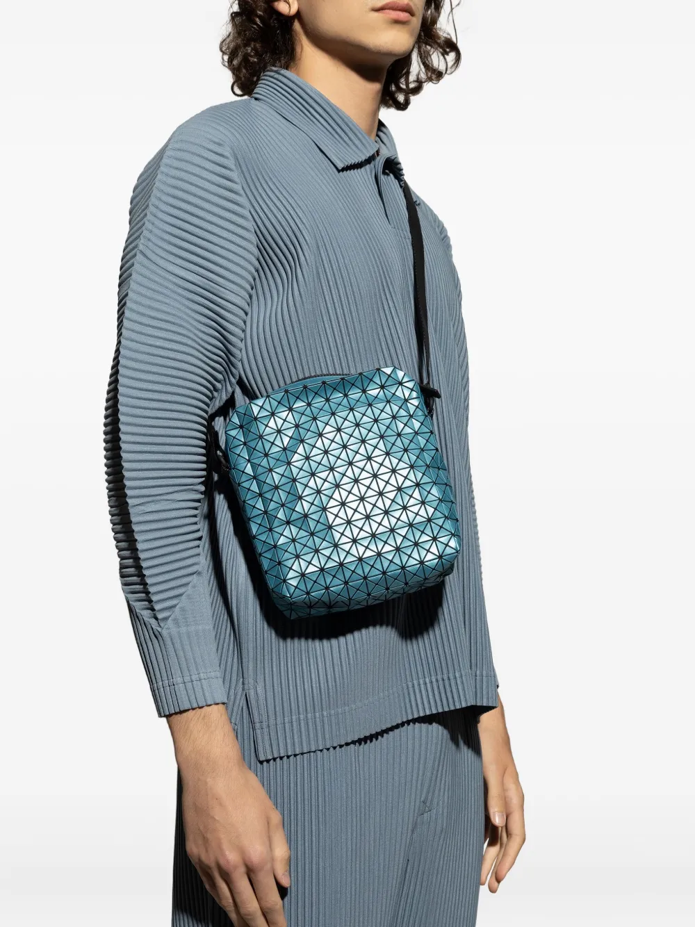 Bao Bao Issey Miyake Voyager crossbody bag - Blauw