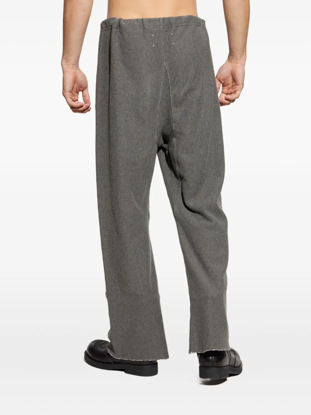 Maison Margiela elastic-waist frayed-hem Trousers | Grey