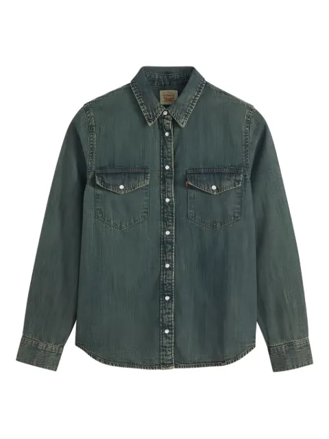 Levi's buttoned pocket shirt