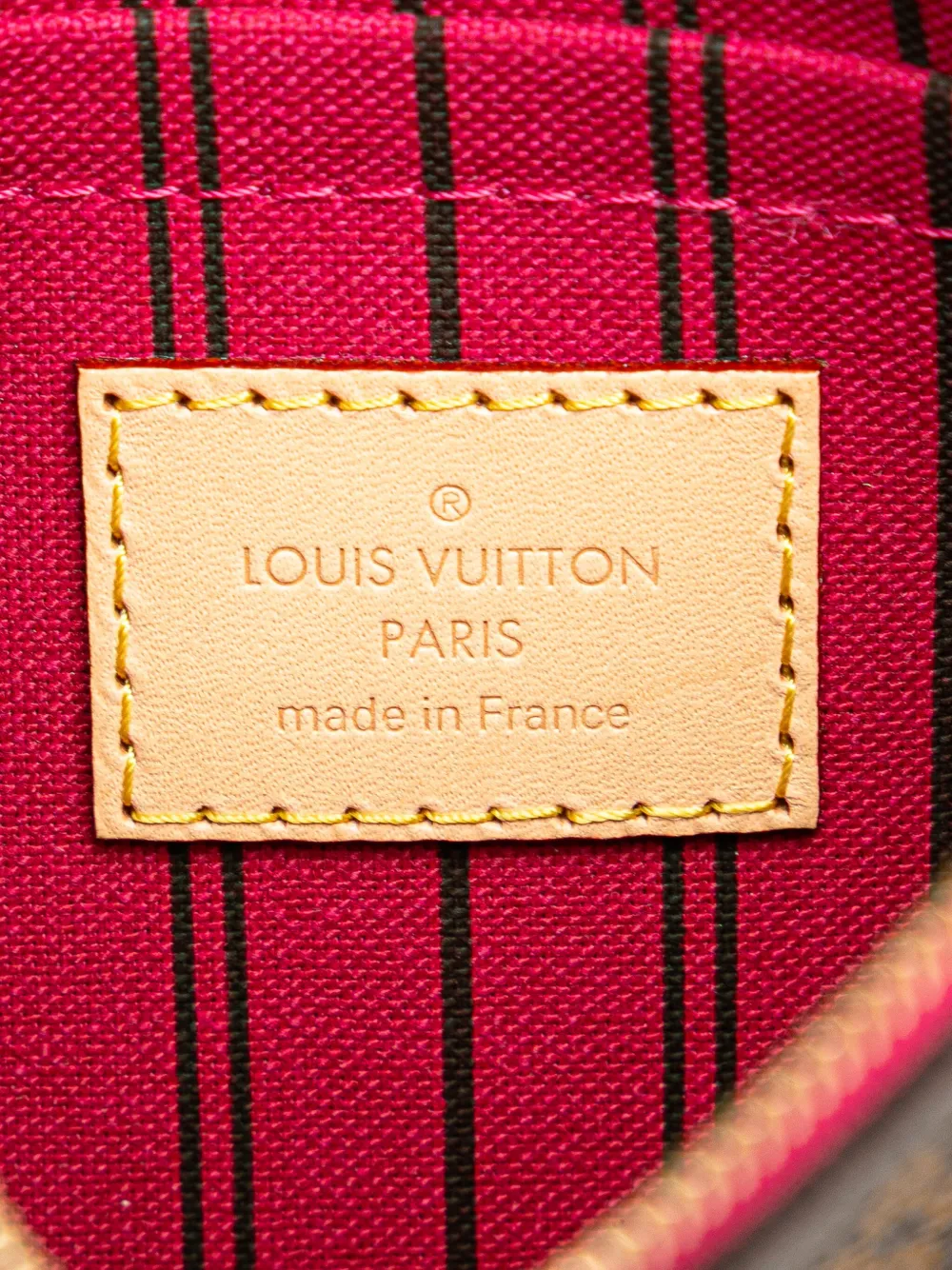 Pre-owned Louis Vuitton 2000-2025 Monogram Neverfull Pouch In Brown