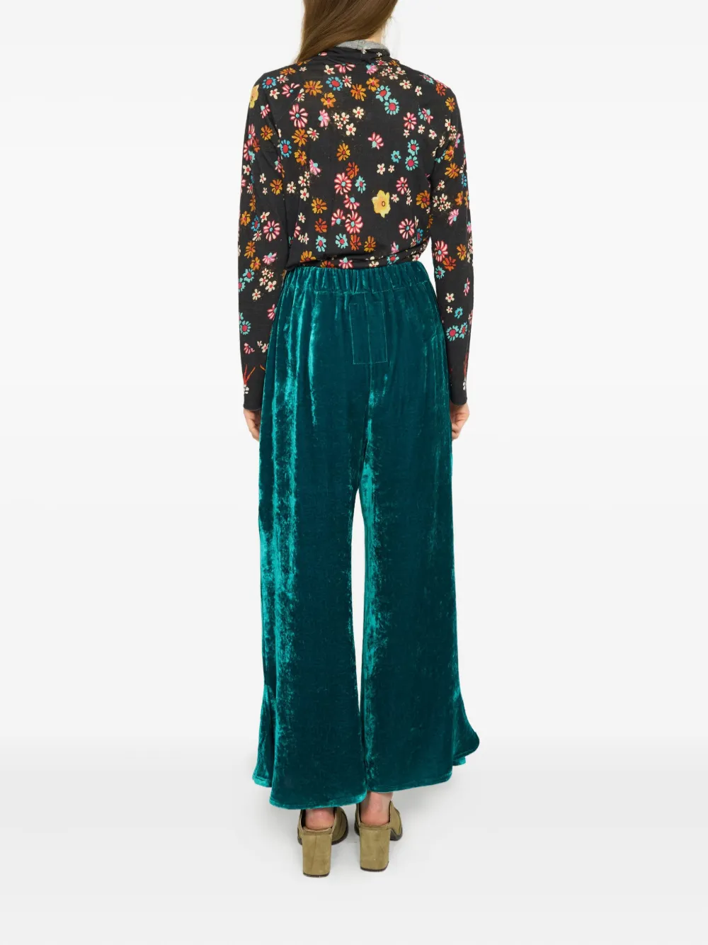 Anntian Floral-print Sweater In Black