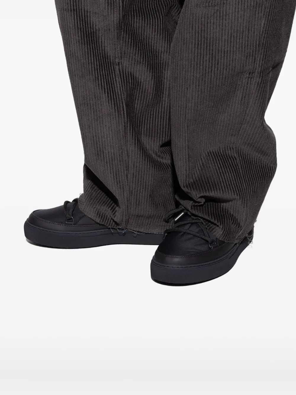 Inuikii drawstring lace-up boots Black