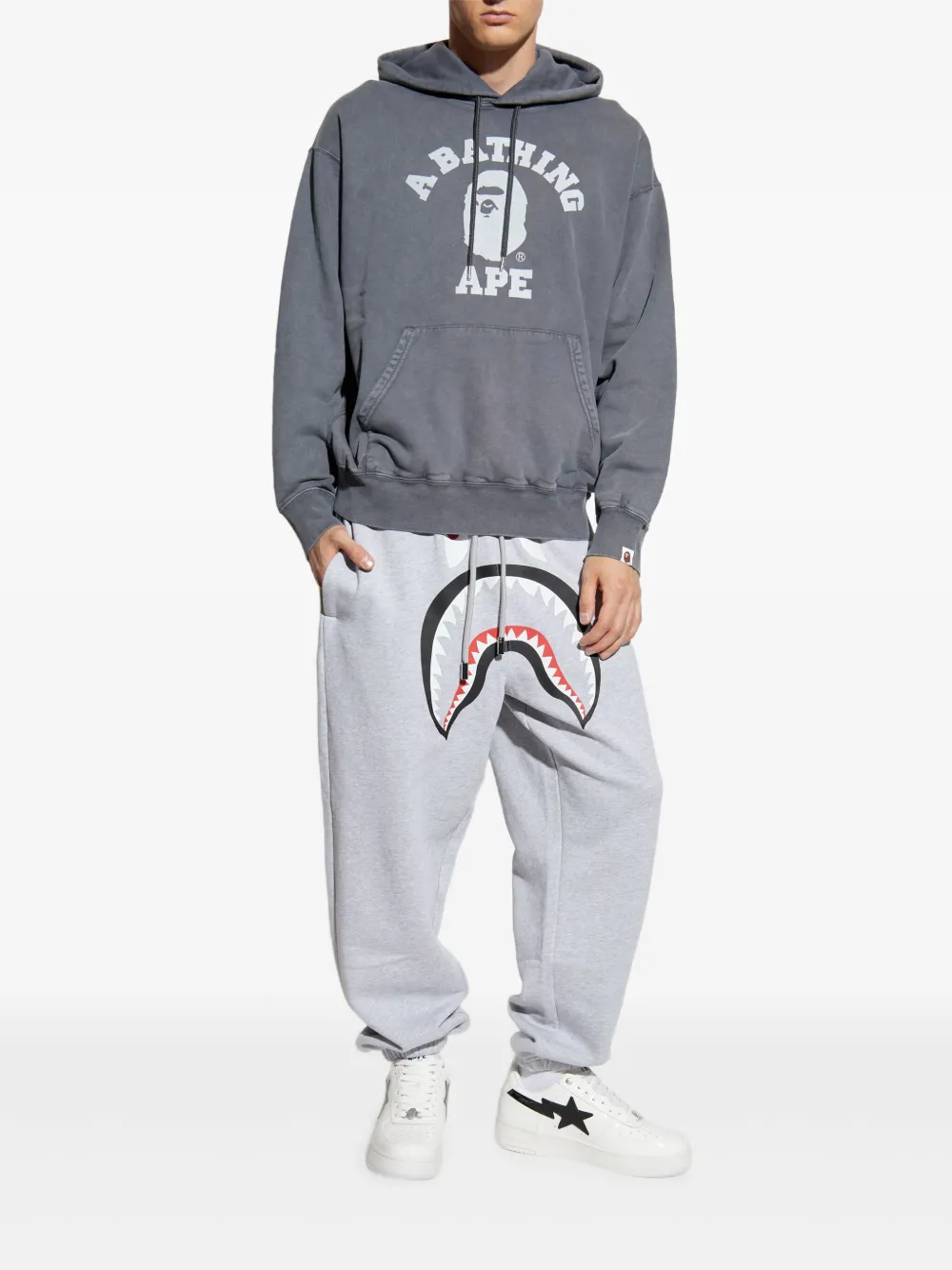 A BATHING APE® logo-print cotton hoodie | Hoodies | Image 2