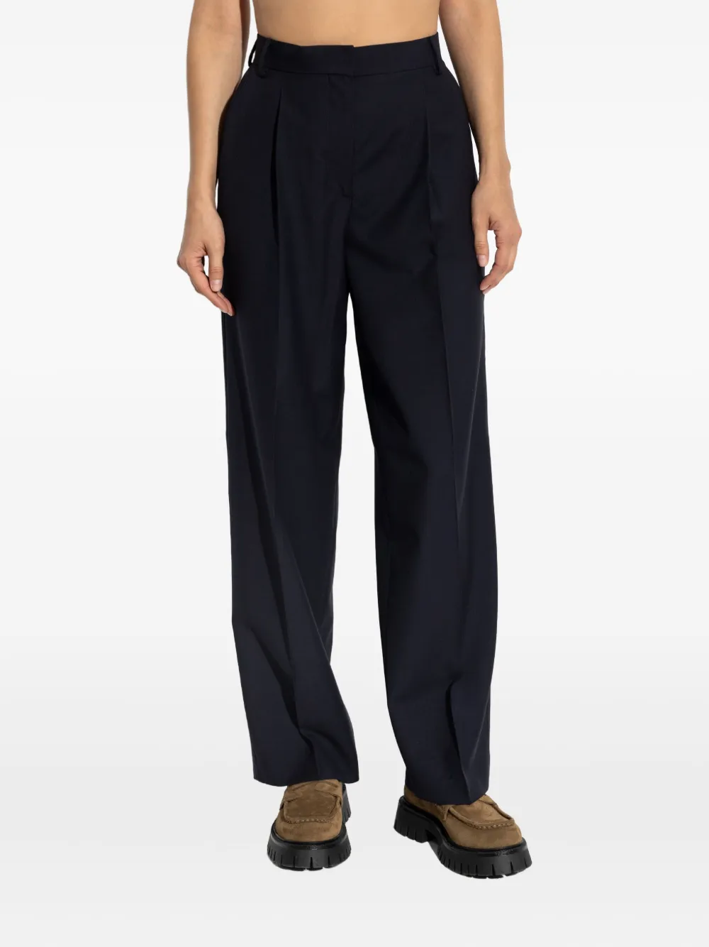 Officine Generale Belt Loop Casual Pants In Black