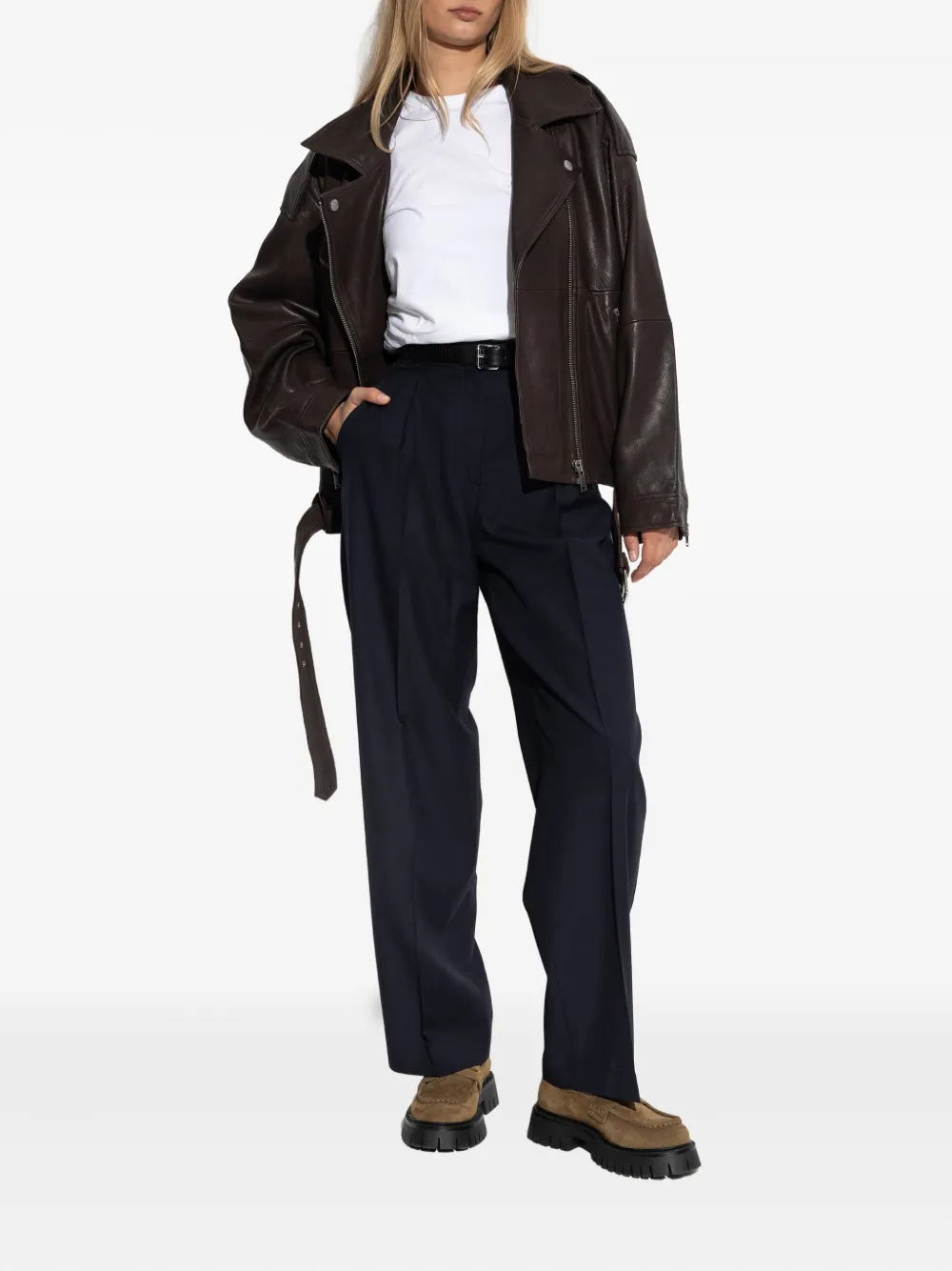 Officine Generale pleated-front trousers - Blauw