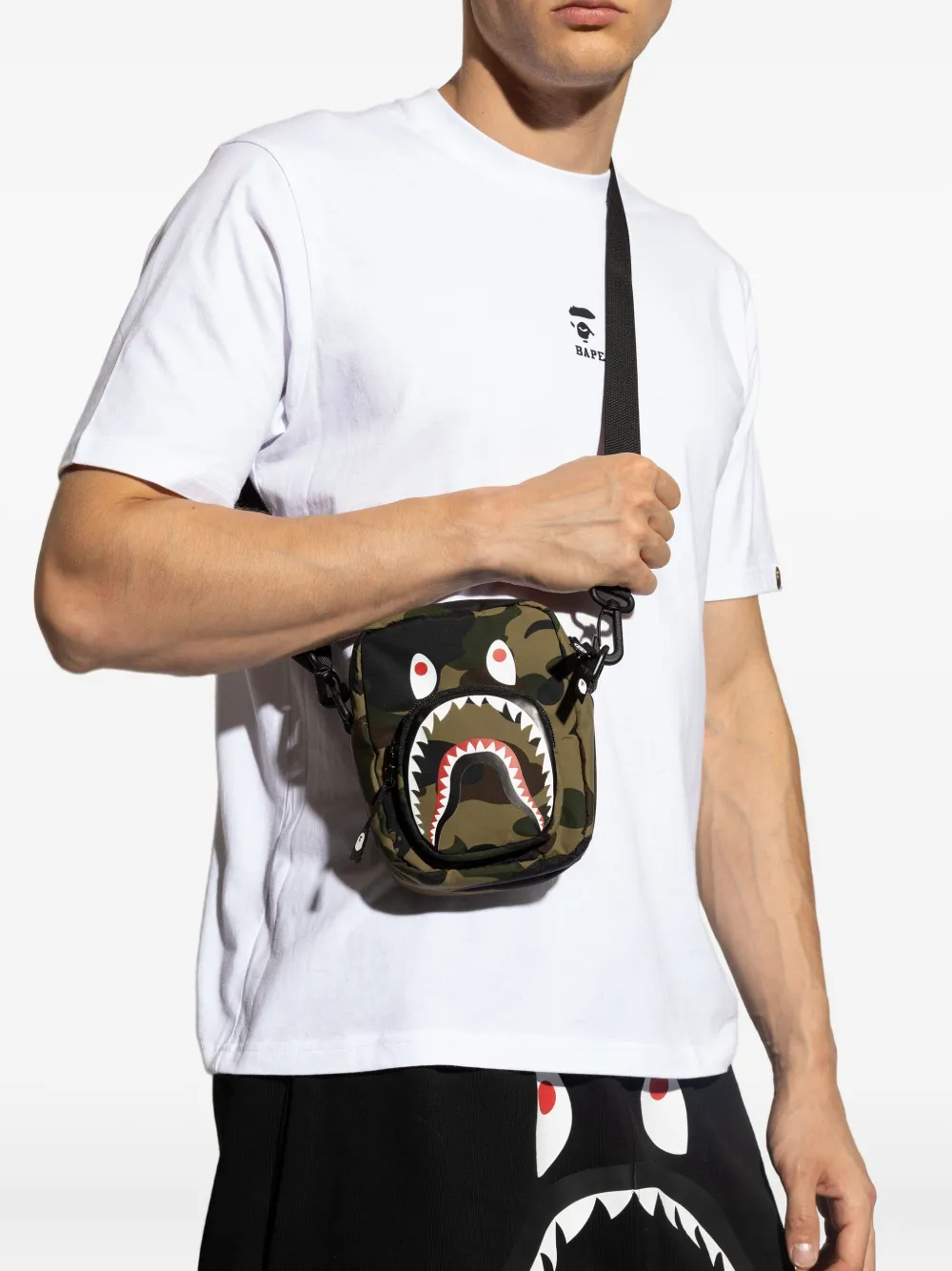 A BATHING APE® camo shark shoulder bag | Green | Image 1