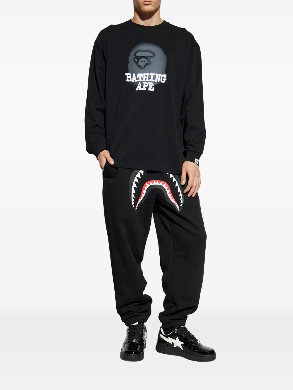 A BATHING APE Ape Head spray-paint long-sleeve T-shirt - Zwart