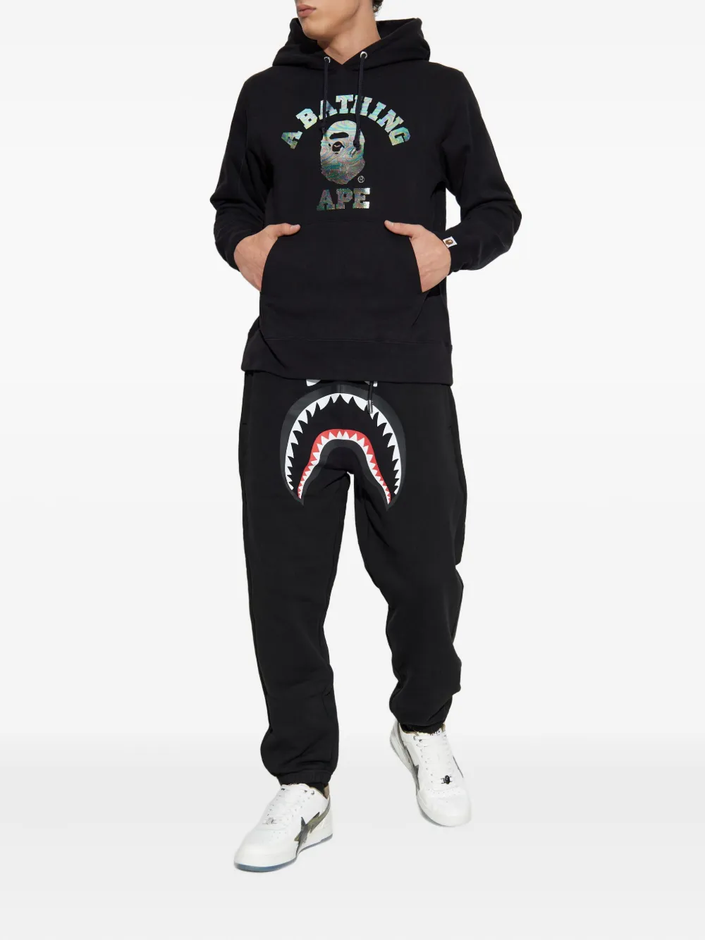 A BATHING APE shark-motif track pants - Zwart