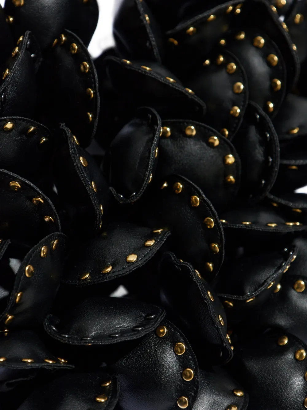 Noir Kei Ninomiya Petal-embellished Harness In Gold