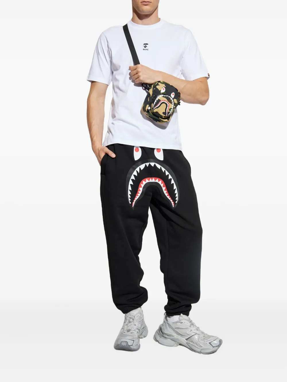A BATHING APE Ape Head-embroidered T-shirt - Wit