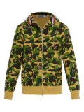 A BATHING APE® camouflage-pattern hoodie - Green