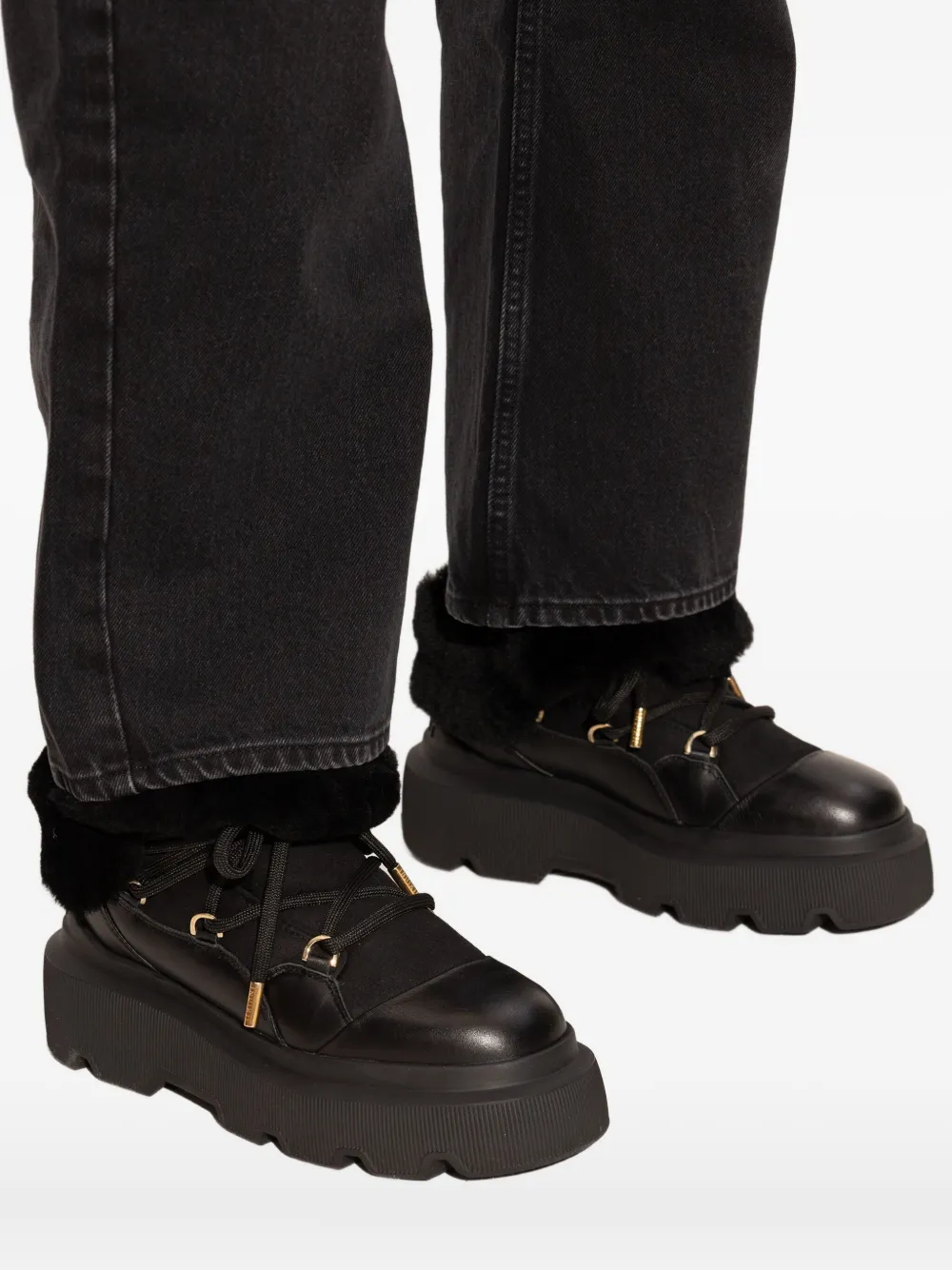 Inuikii Endurance Trekking lace-up snow boots Black