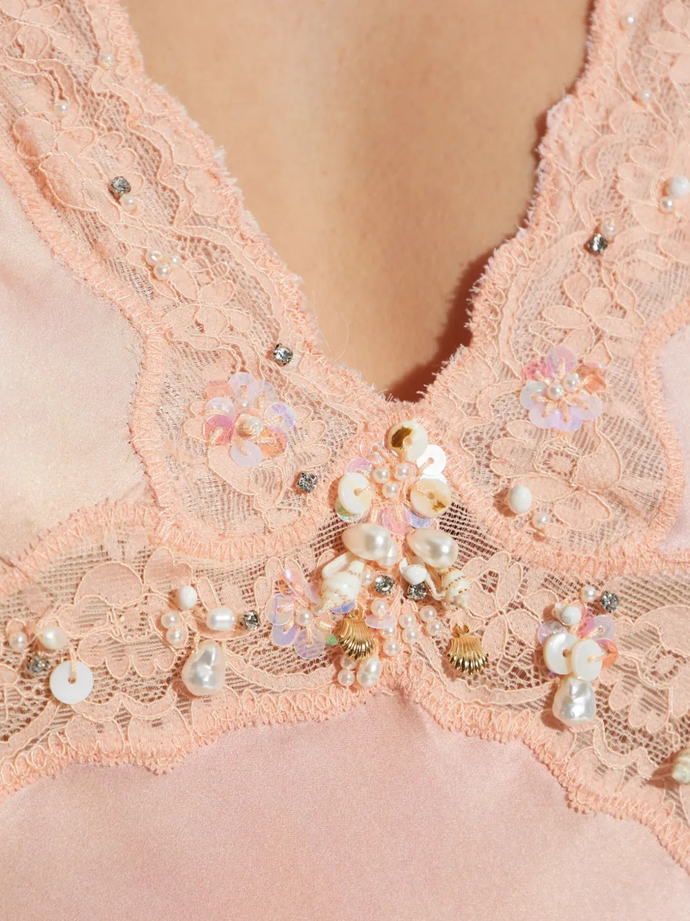 LoveShackFancy Bier zijden jurk verfraaid met kant Roze